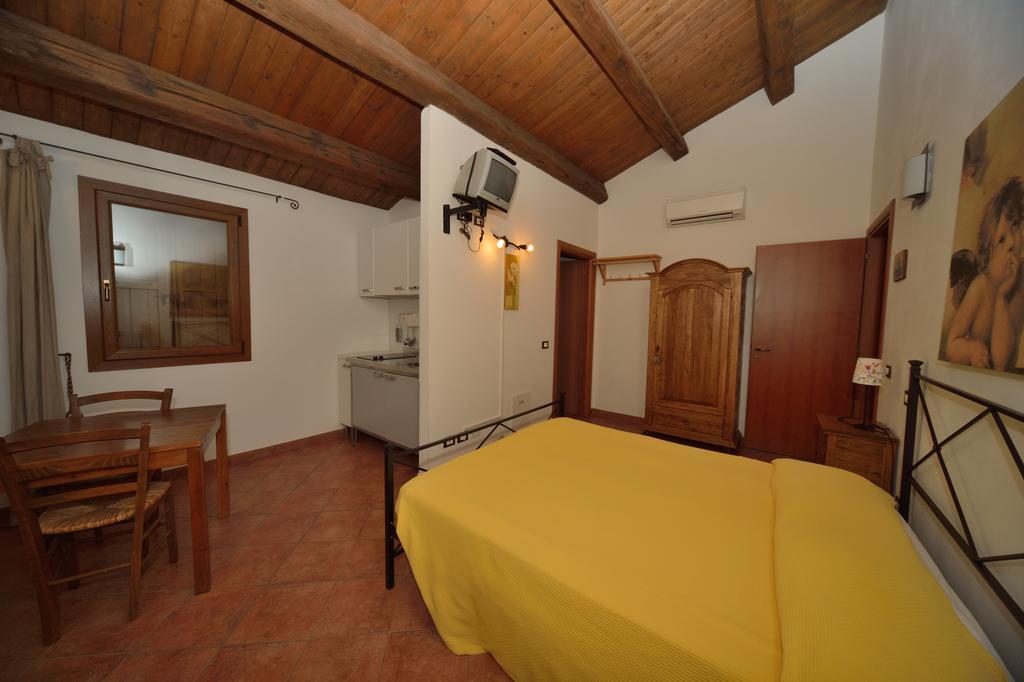Agriturismo Calderino 法恩莎 外观 照片